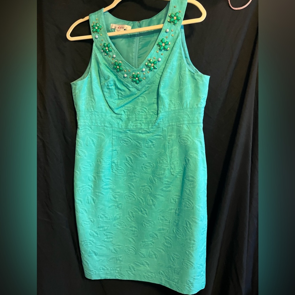 Women’s dress